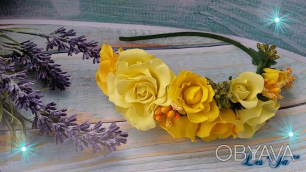 Обруч ручної роботи. Квіти виготовлені із 5 відтінків жовтого фоамірану. Обруч д. . фото 1
