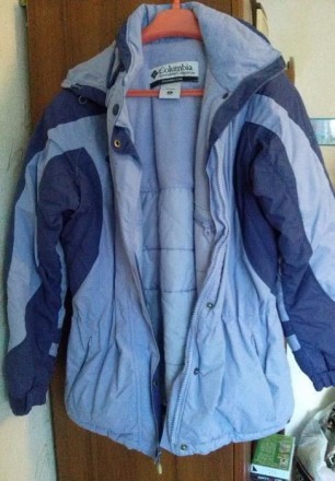 Лыжная утепленная куртка "Columbia", хорошее состояние. Цвет светло-сиреневый/те. . фото 3