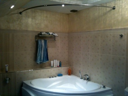 Компания Комфорт производит карнизы в ванную комнату из нержавеющей стали диамет. . фото 3