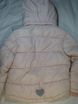 Курточка теплая H&M от 104 до 116 р-р

Курточка нежно розовая, для горок, двор. . фото 7