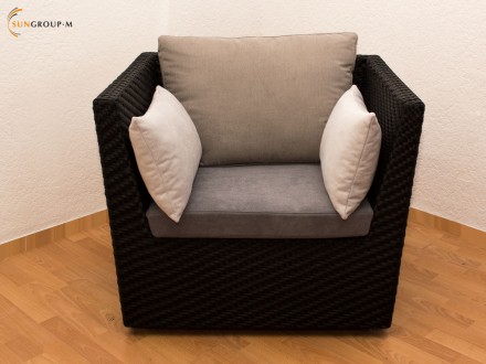 Прекрасное кресло плетённое вручную с искусственного ротанга собственного произв. . фото 2