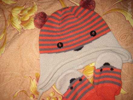 Классные шапочки на 2-3 годика .Шапка деми H&M с рукавичками-70 гр, красная поте. . фото 4