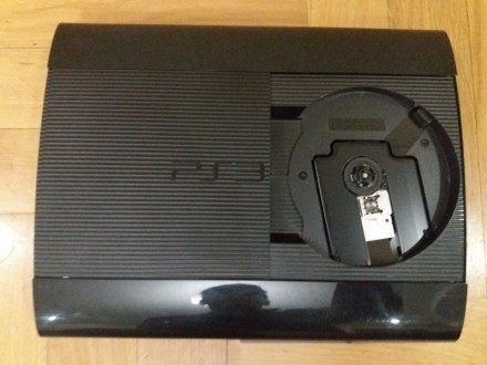 Продам PS3 Super Slim 12 ГБ+жорсткий диск 500GB+віброджойстик, відмінний робочий. . фото 4