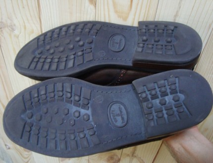 продам новые туфли
croft and barrow
привезены с Германии
натуральная кожа вер. . фото 5