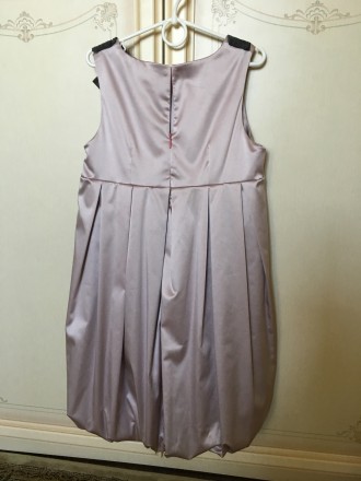 Очень красивое платье для девочки 
Рост 134-140 см
Цвет:нежно розовый 
Состоя. . фото 4