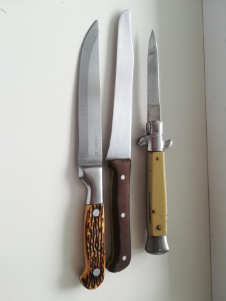 Кухонные ножи + раскладной нож в хорошем рабочем состоянии, цена за 3 штуки.. . фото 2