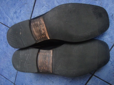 ботинки полностью с натуральной кожы
очень качественные
внутри тоже натуральна. . фото 10