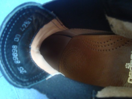 ботинки полностью с натуральной кожы
очень качественные
внутри тоже натуральна. . фото 7