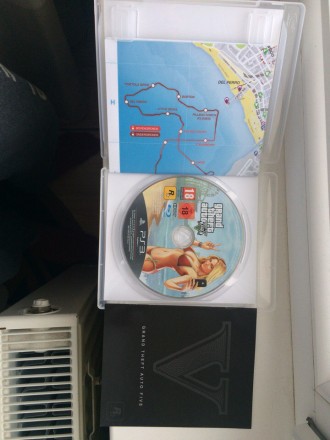 Продам Grand Theft Auto V ( Лицензия) Продаю диск як новий користувався 1 раз, т. . фото 4