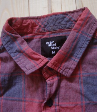фирменная рубашка Cedarwood State 
привезена с Германии 
100% коттон 
Размер . . фото 3