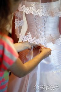 Продам оригинальное свадебное платье, которое выгодно подчеркивает фигуру невест. . фото 6