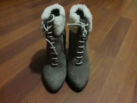 Зимние ботинки в идеальном состоянии. Обувались пару раз.

Производитель: CANN. . фото 2