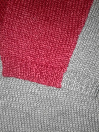 Брендовий светер у ідеальному стані без будь-яких нюансів.
Виробництво - Гонг К. . фото 5