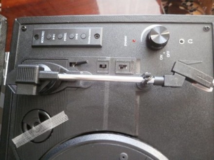 ПРОГРАВАЧ вінілових дисків - грамофон HYKKER Vintage Sound - ідеальний подарунок. . фото 5