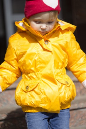 Демисезонная куртка-плащик для девочки, аналог Wojcik

Данная модель является . . фото 6