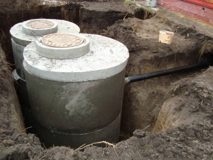 Копаем ямы,траншеи,также делаем сливные ямы с бетонных колец.. . фото 4