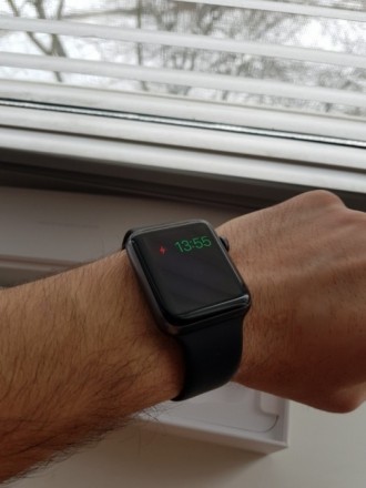 Продаються чудові часи apple watch series2 42mm в чорному кольорі. Часи в харошо. . фото 2