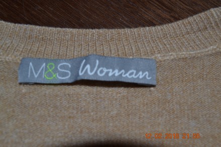 Красивый свитерок 48-50р
в идеальном состоянии
очень красиво смотрится 
ПОГ49. . фото 5