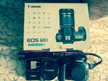 Продаю свой Canon EOS 60D KIT 18-135 в отличном состоянии. Объектив подвергался . . фото 5
