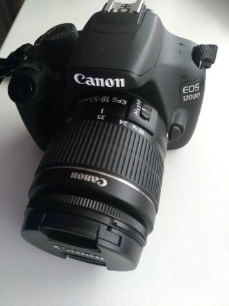Новый Canon EOS 1200D 18-55 DC III / Витринный образец! Стоял на витрине в точке. . фото 2