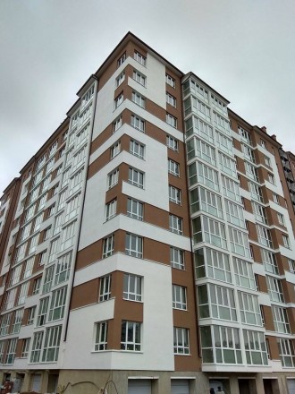 В районі Арсена, новий житловий комплекс 
площа - 55 м.кв. 
ціна - від 23100 д. Ивано-Франковск. фото 2