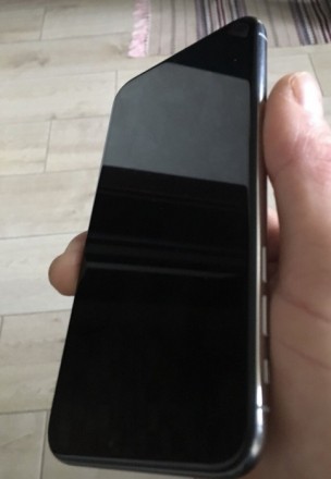 iPhone X, 64 Gb б/в як новий! Є маленький майже незамітний скол на задній кришці. . фото 2