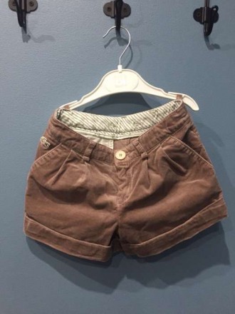 Детские шорты Lacoste для девочки 5-6 лет. Красивый цвет. Отличное состояние. Ши. . фото 2