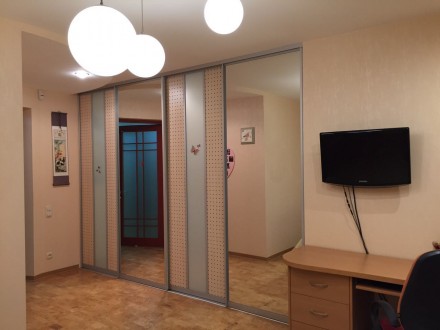 Продам 4к видовую квартиру по ул. Благоева 7, общей площадью 180м2, расположена . . фото 8