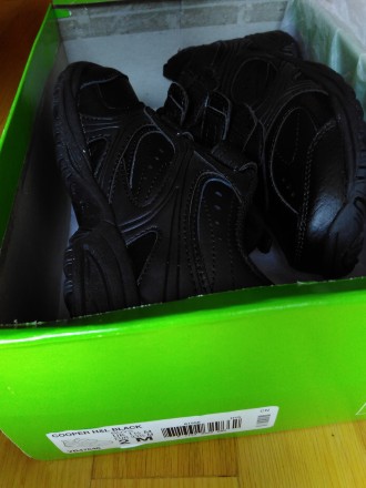 Продаються дитячі кросівки Дитячі кросівки STRIDE RITE
Нові.
Шкіряні,
Чорні.
. . фото 5