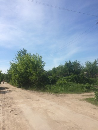 Участок ровный по главной дороге к лагерю "Урожай"р-н Барановка,объединение Озёр. . фото 5