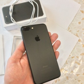 Apple IPhone 7plus black 128 Gb Neverlock (продаю с карбоновым чехлом противоуда. . фото 4