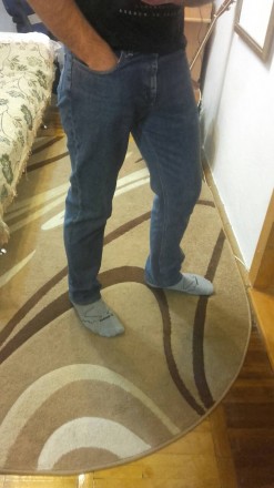Фирменные джинсы, состояние отличное, сзади между ногами немножко протертые (пра. . фото 13