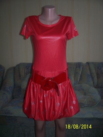 фирменное Турецкое платье на наш 46 размер.платье ткань 96%коттон +4%эластан.+по. . фото 2