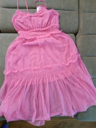 Розовое стильное, очень яркое платье НМ,размер европейский 38, качество супер. . фото 5