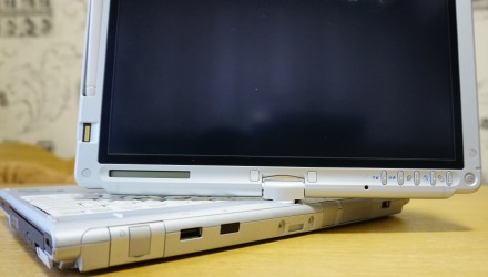 Ноутбук (Нетбук) Fujitsu Siemens LifeBook T4210 компактний, планшетний з поворот. . фото 11