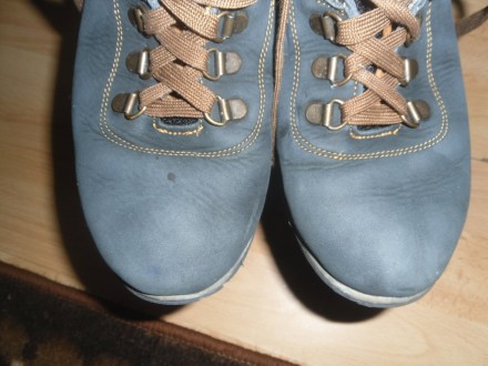 Отличное состояние кожаных кроссовок(сын обувал месяц,смалились),длина стельки 2. . фото 8