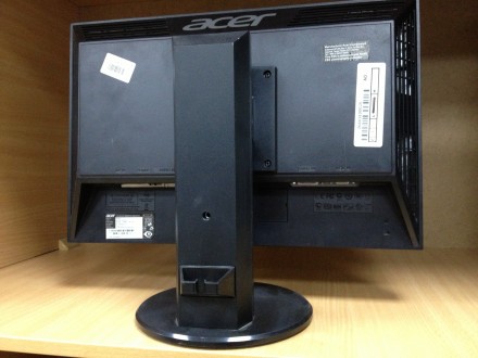 Отличный широкоэкранный 19" монитор Acer, из Германии!

ФОТО В ХОРОШЕМ КАЧЕСТВ. . фото 3