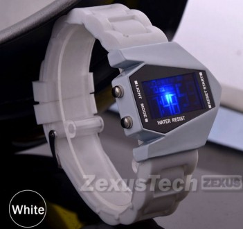 LED watch женские/унисекс
Параметры:
-Диаметр циферблата : 2,7*5 см
-Длина бр. . фото 2