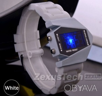 LED watch женские/унисекс
Параметры:
-Диаметр циферблата : 2,7*5 см
-Длина бр. . фото 1