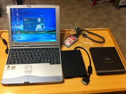 б/у ноутбук Fujitsu-Siemens LifeBook B-2131: Celeron 400Мгц, Ram 192mb, HDD 6,4G. . фото 7