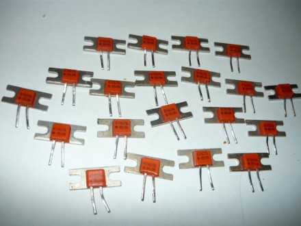 Техническое состояние : исправное


Продам новые транзисторы Производство ССС. . фото 5
