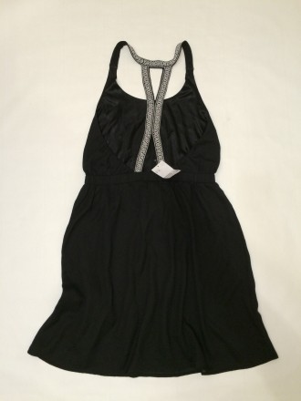 Легкое, шифоновое платье с вышитым бретелями на плечах и спине. 

На талии эла. . фото 3