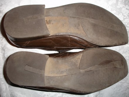 Туфлі 42-43 р. EGLE (вказаний розмір 42, але пасуватимуть на 43-ій), темно-корич. . фото 7
