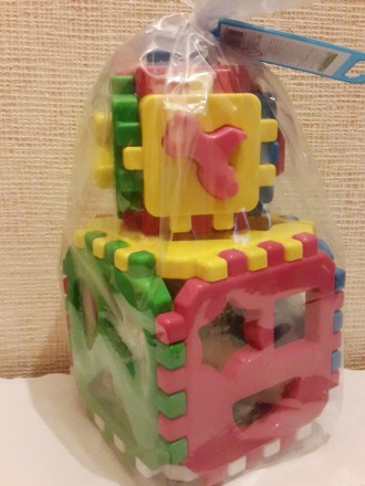 Куб сортёр 1+1, ТехноК 

Комплект з великого та малого кубів із геометричними . . фото 4