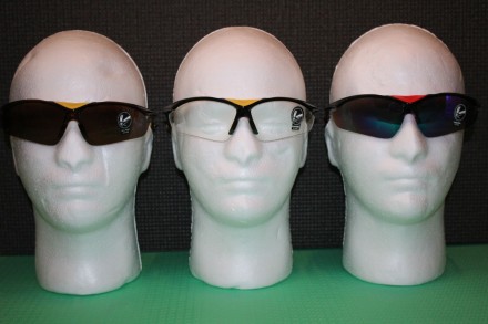 Спортивні окуляри зроблені з якісного пластику.
Оправа: пластик.
Лінзи: пласти. . фото 10