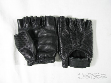 Вашему вниманию беспалые перчатки, натуральная перфорированная кожа, на руке сид. . фото 1