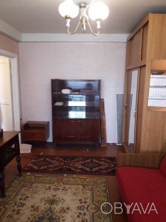 Отличная 1 комнатная квартира, в кирпичном доме, не угловая тёплая, с мебелью.фе. Киевский. фото 1