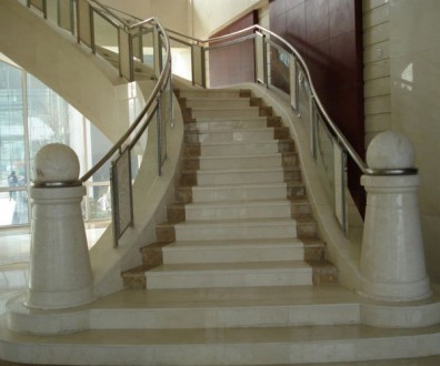 Современное жилище невозможно представить без входной лестницы. По ней создается. . фото 7