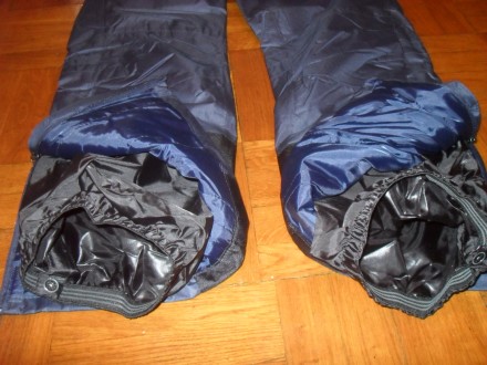 Новые ( в упаковке ) стильные бирюзовые женские брюки Crivit из мембранной ткани. . фото 7