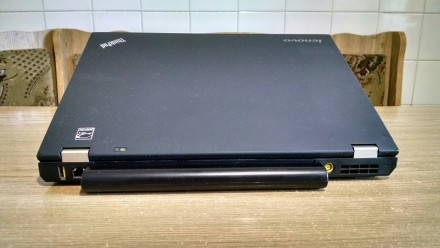 Lenovo ThinkPad T430, 14'' 1600x900, i5-3380M, 8GB, 240GB Intel SSD, добра батар. . фото 8
